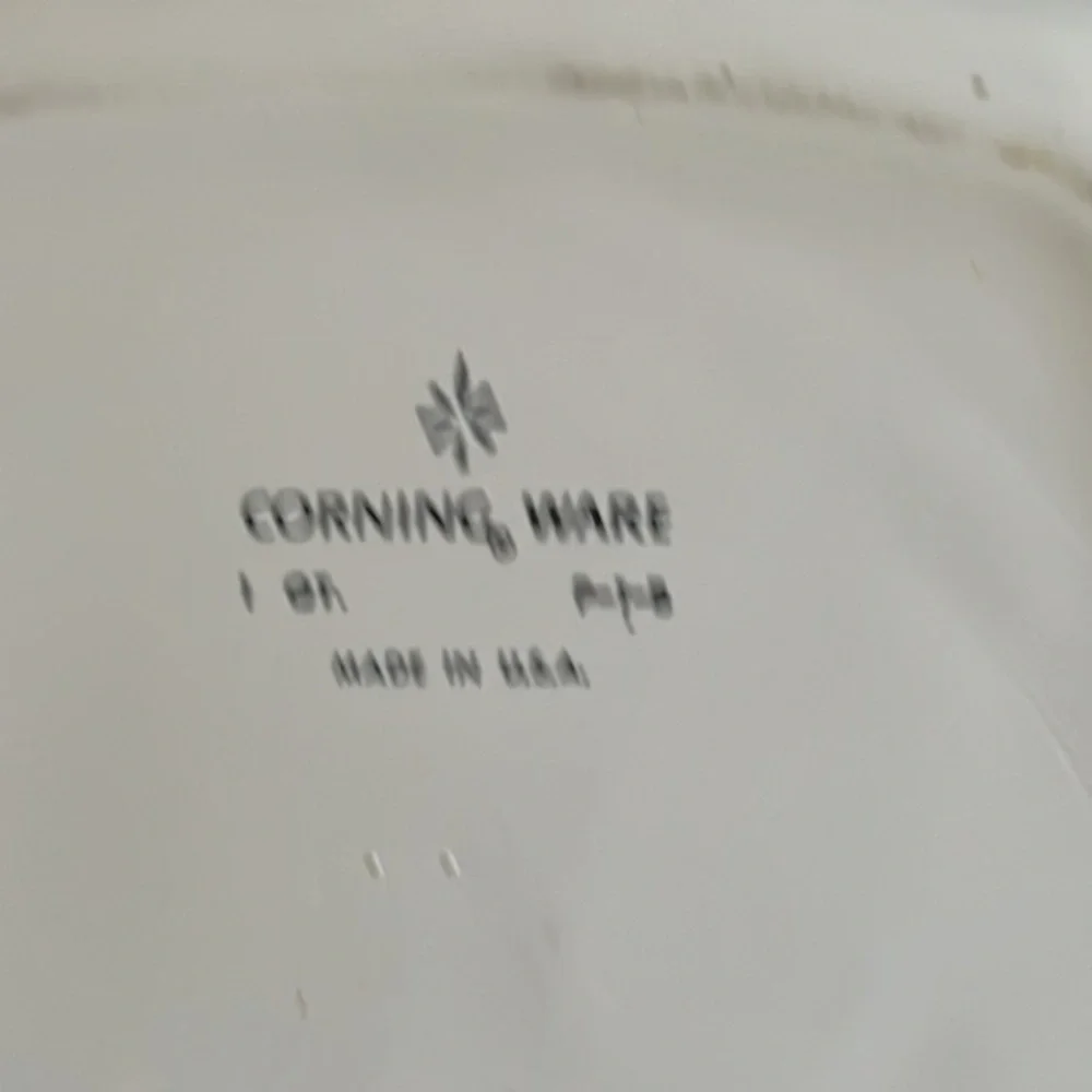 Corning Ware 1 quart white blue vintage